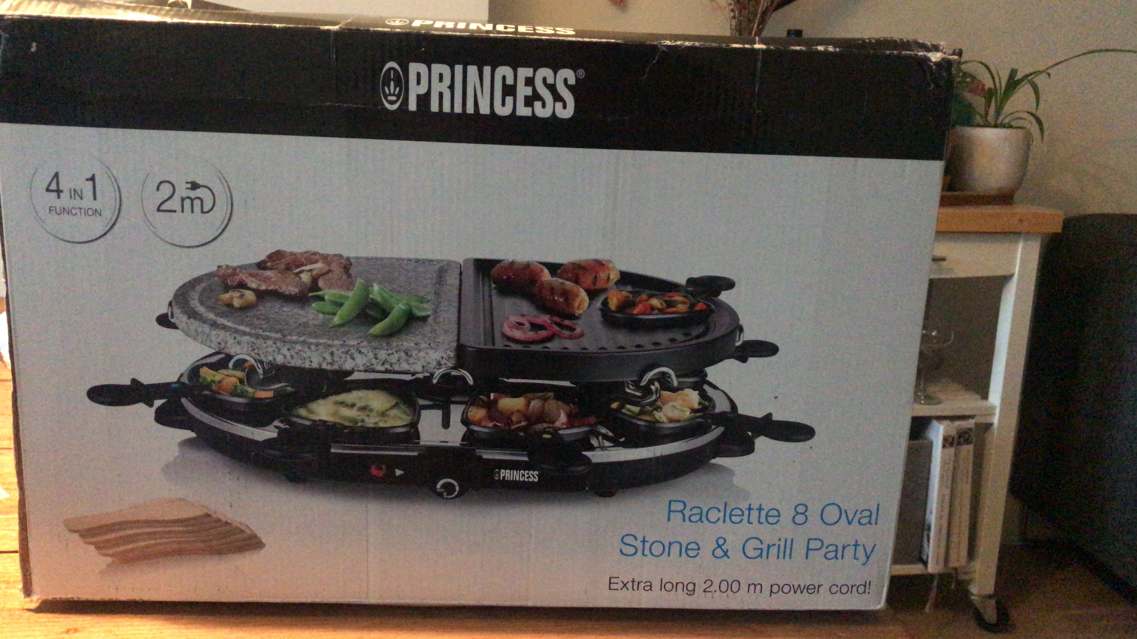 Gourmetstel Raclette 8 oval stone & grill party van Princess