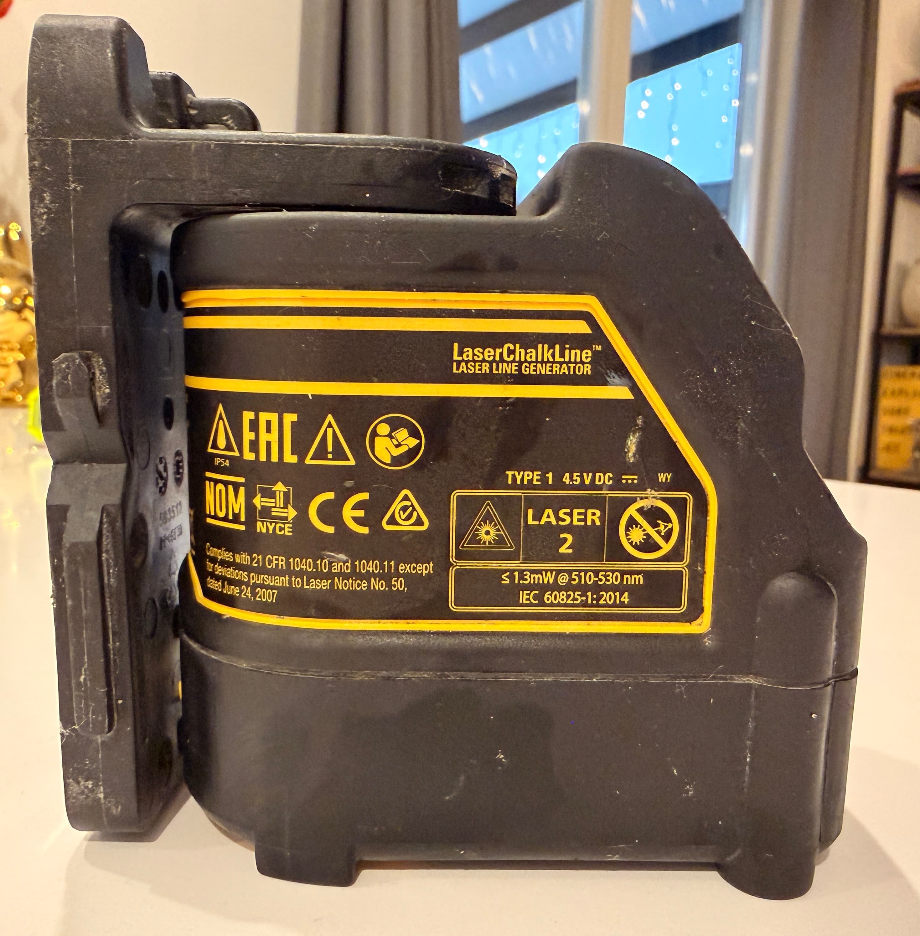 Kruis lijnlaser met standaard
